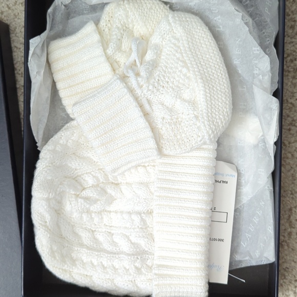 Ralph Lauren Other - Hat and booties white RL